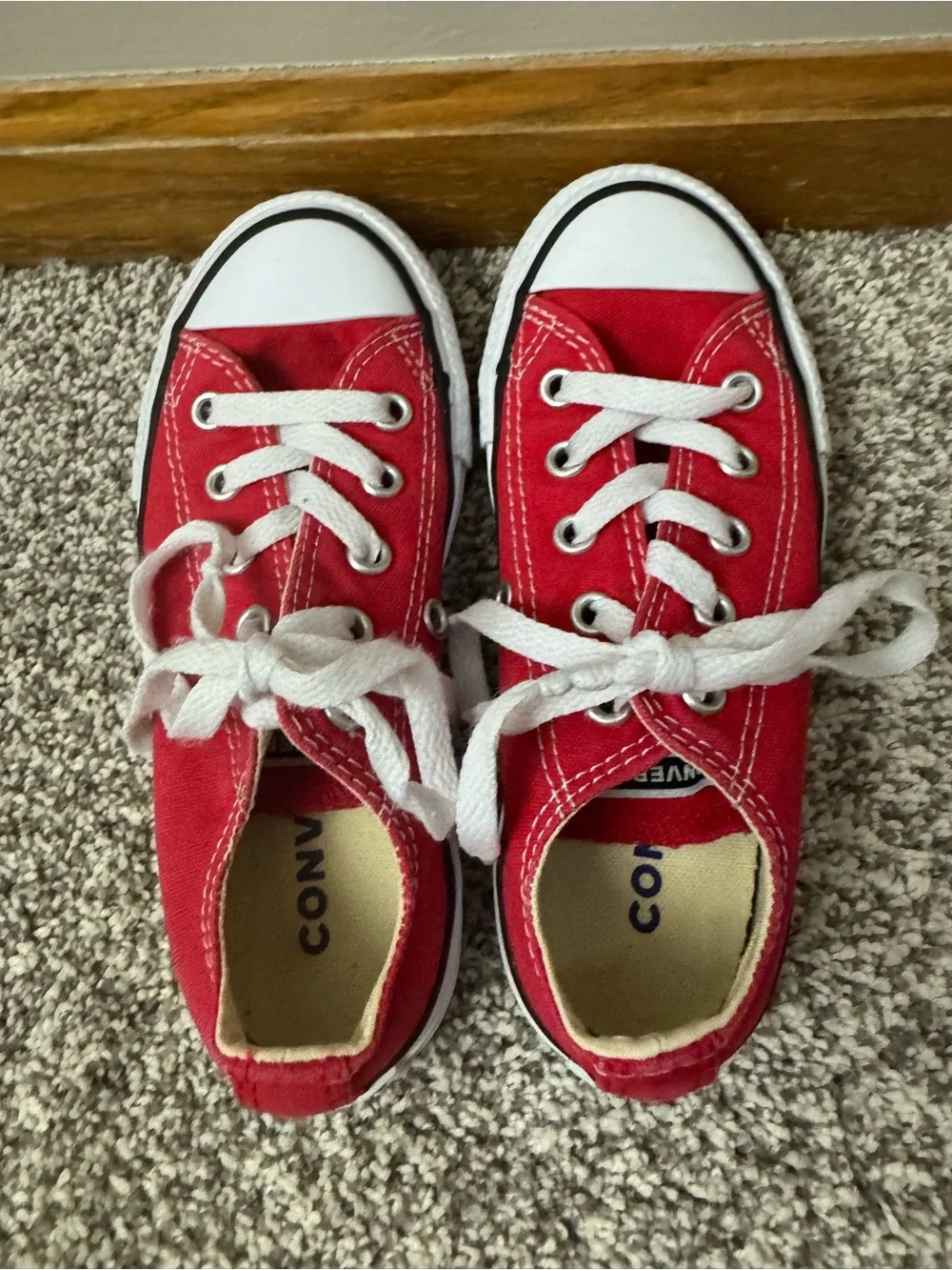 Converse classic low